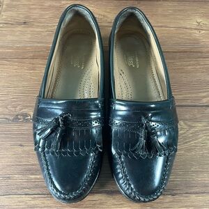 G.H. BASS & Co. Weejuns Kiltie Loafers Dress Shoes Men’s Size 9.5 Old Money
